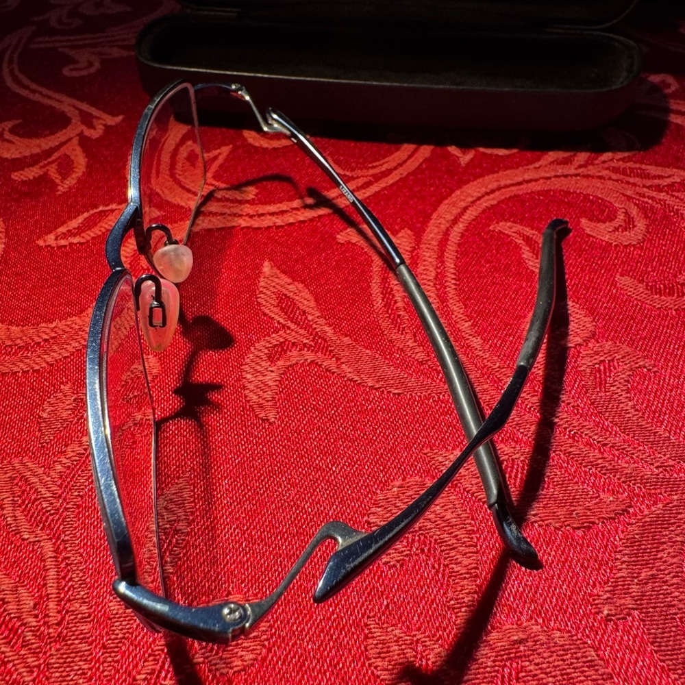 Oakley Glasses Frames - image 5